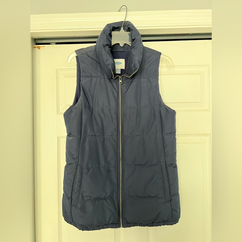 Old Navy Puffer Vest